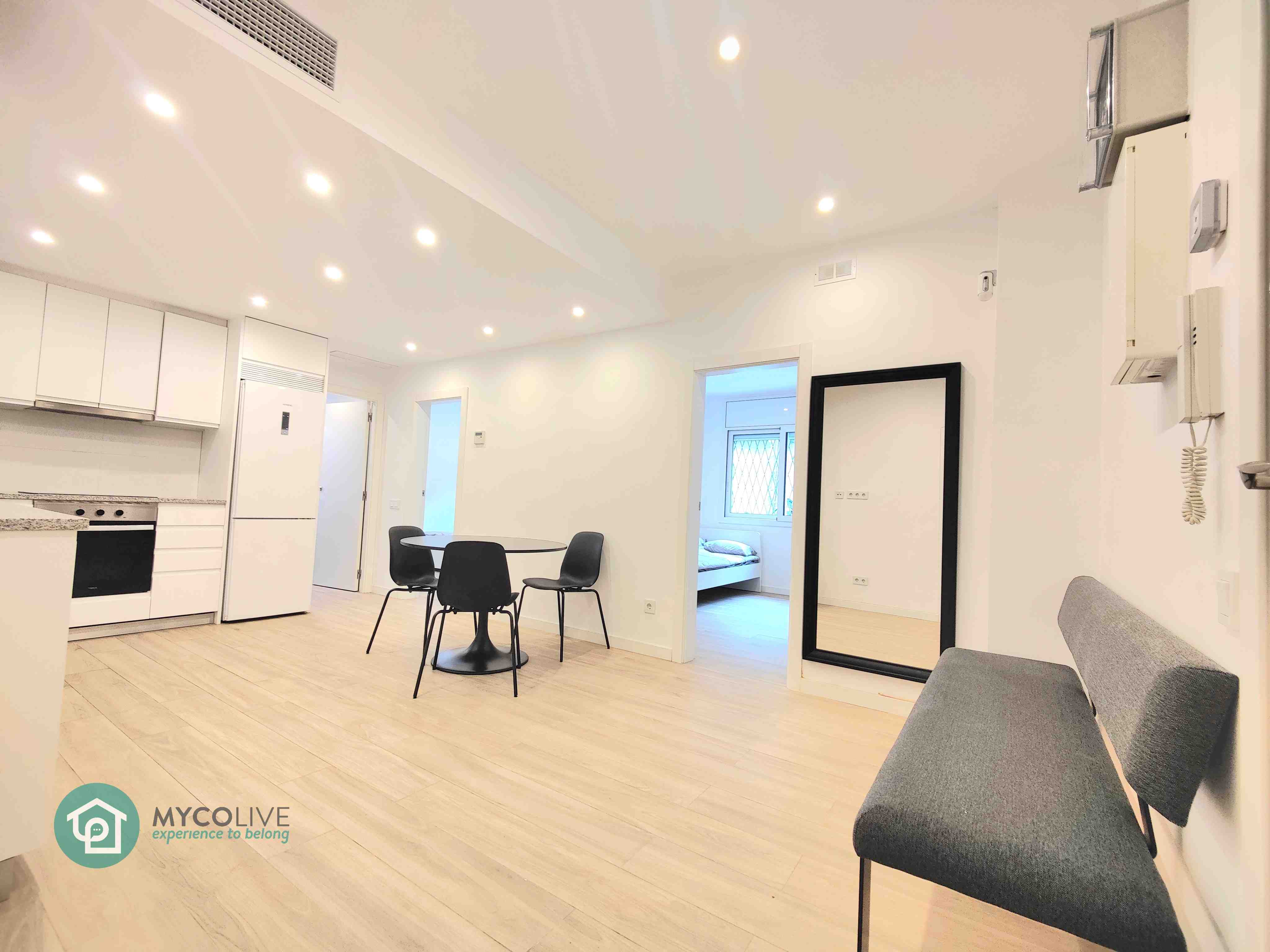 Barcelona Becquer 3}