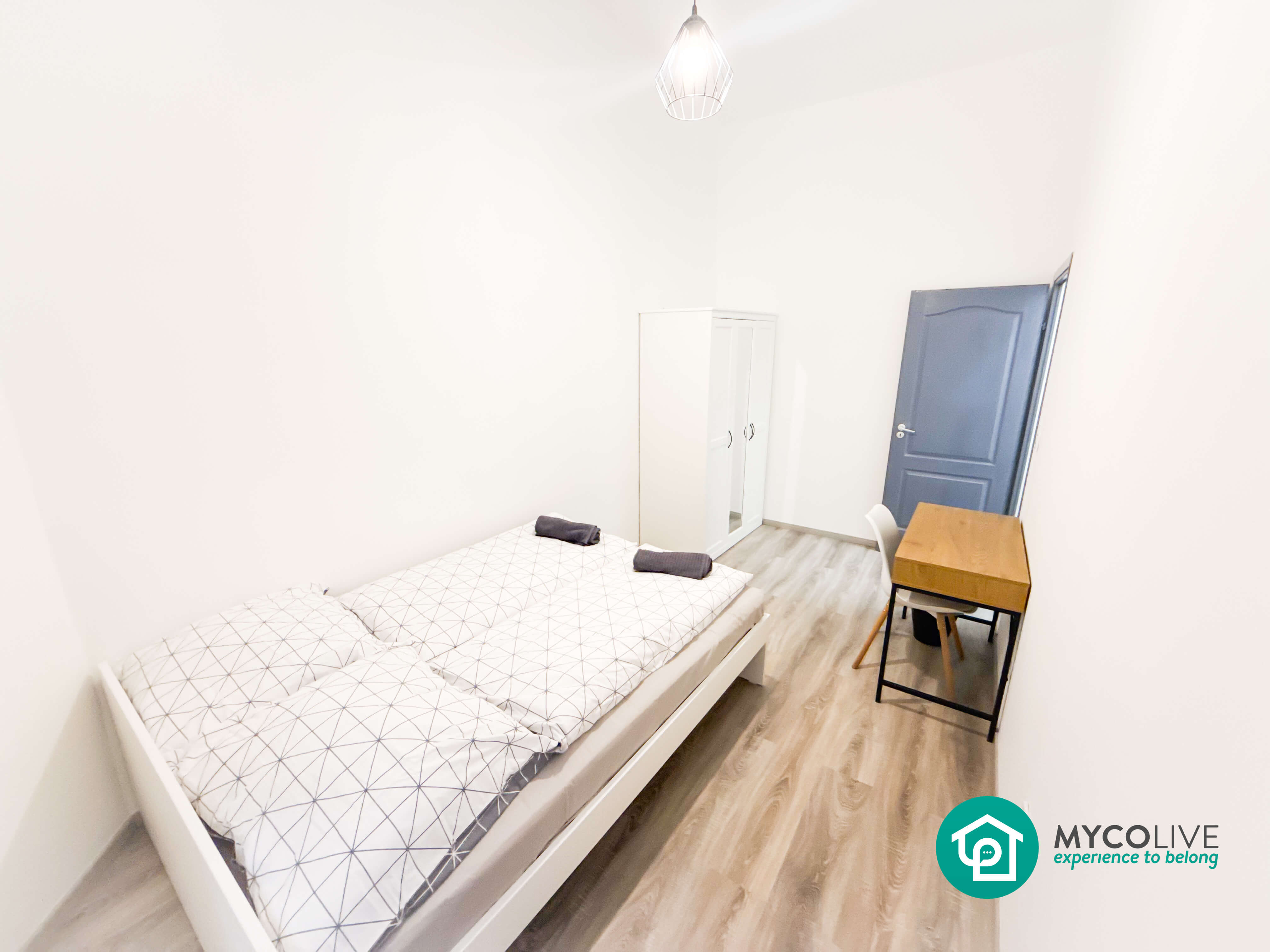 Room 4